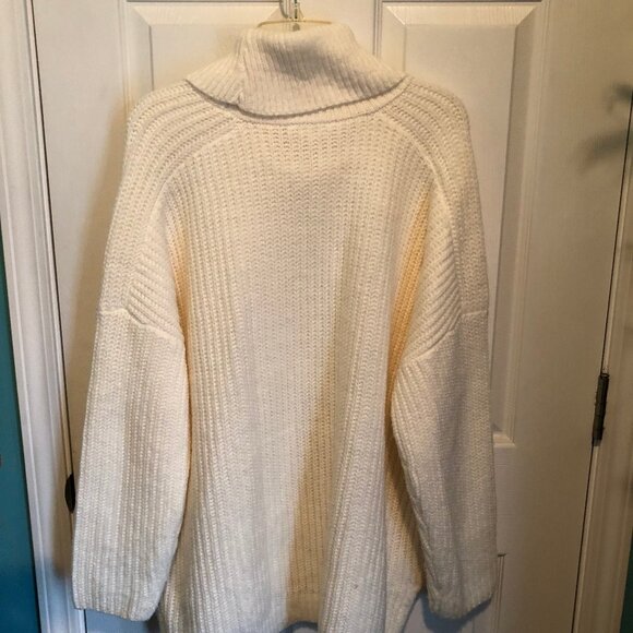 Time & Tru size XXL (20) cream color sweater - Picture 6 of 6
